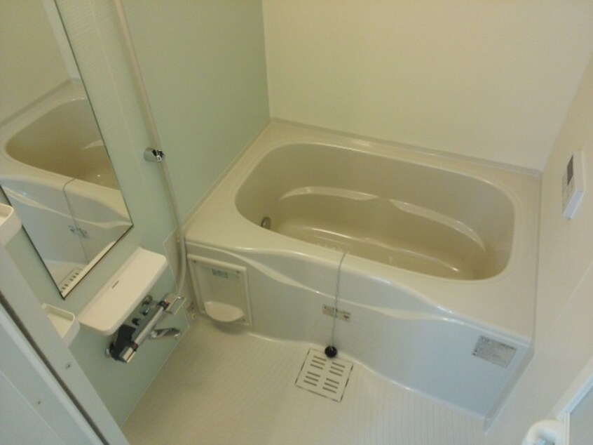 バス／シャワールーム等 Felicia