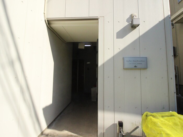 エントランス部分 クレフラスト台原駅前