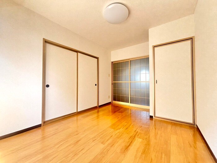 居室 レジデンスオリーブＴ