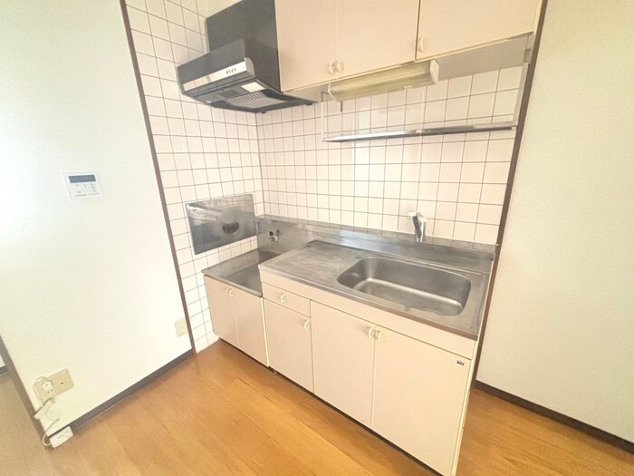 キッチン レジデンスオリーブＴ