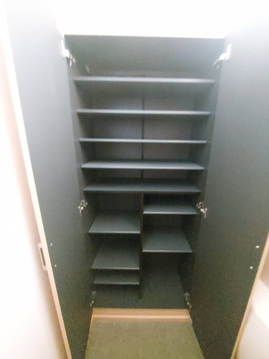 靴箱 カサグランデ弐番館