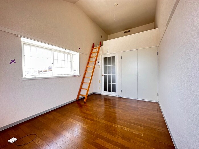 居室 ソレアード六丁目