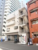 カラーズガーデン仙台東口の外観