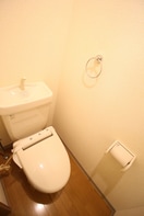 トイレ イーストウイング