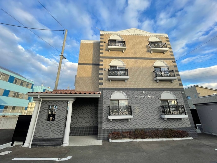 外観写真 アヴィサーシャフローラ