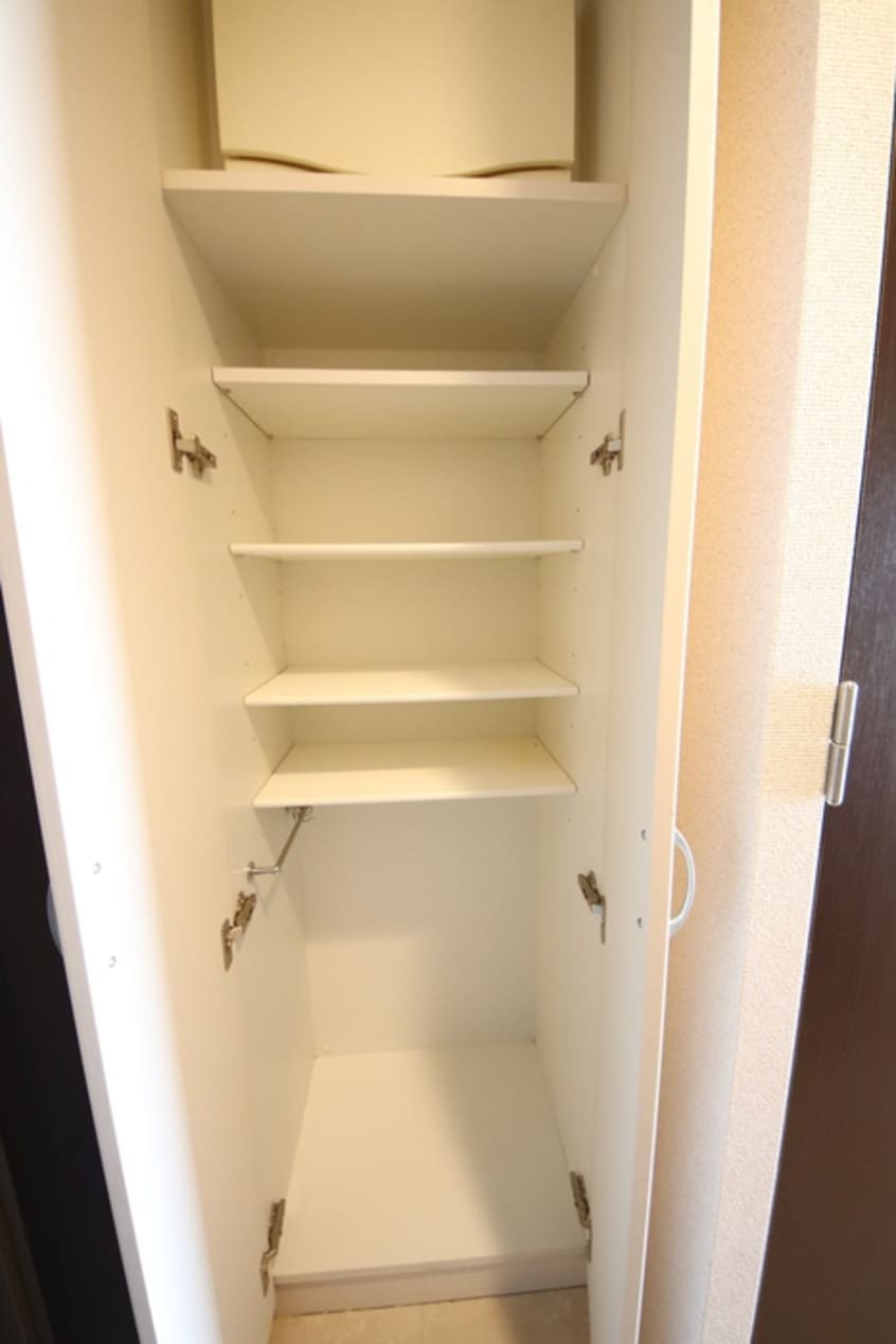 靴箱 ｺﾝﾌｫｰﾄEXE新田ｽﾃｰｼｮﾝ