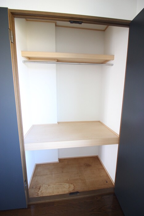 収納 ハピネスＴＯＲＩＮＯ２