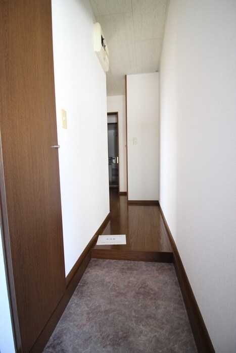 玄関 ハピネスＴＯＲＩＮＯ２