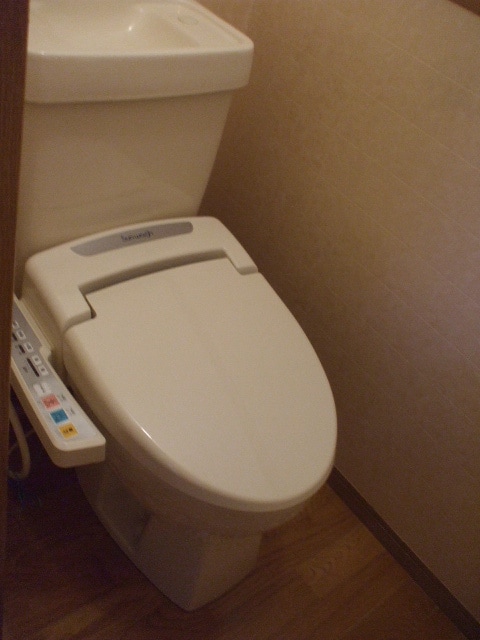 トイレ ライフハウス