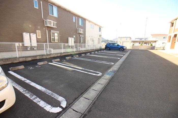 駐車場 プリムローズ２７Ⅱ