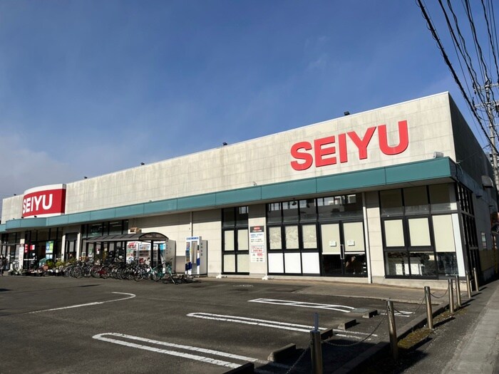 西友南仙台店(スーパー)まで32m アルテラヴィータ南仙台