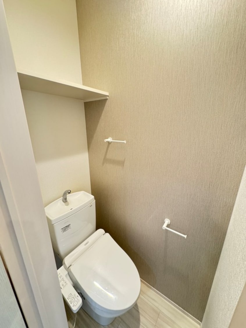 トイレ REGALEST西中田