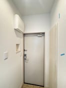 玄関 REGALEST西中田