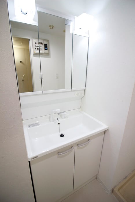 洗面 ベルソ－レ木ノ下