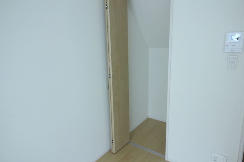 収納 アスコット薬師堂西