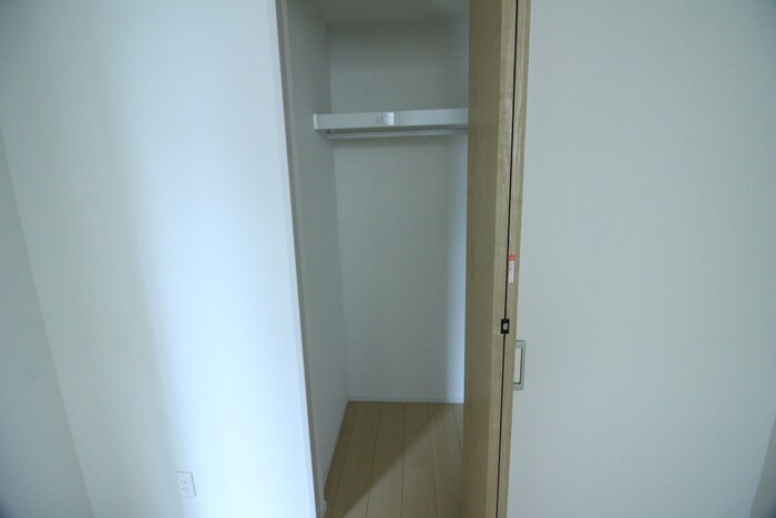 収納 アスコット薬師堂西