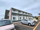 ブランニューⅡ番館の外観