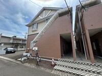 ﾎﾜｲﾄｷｬｯｽﾙ宮千代ﾋﾞﾚｼﾞＡ棟