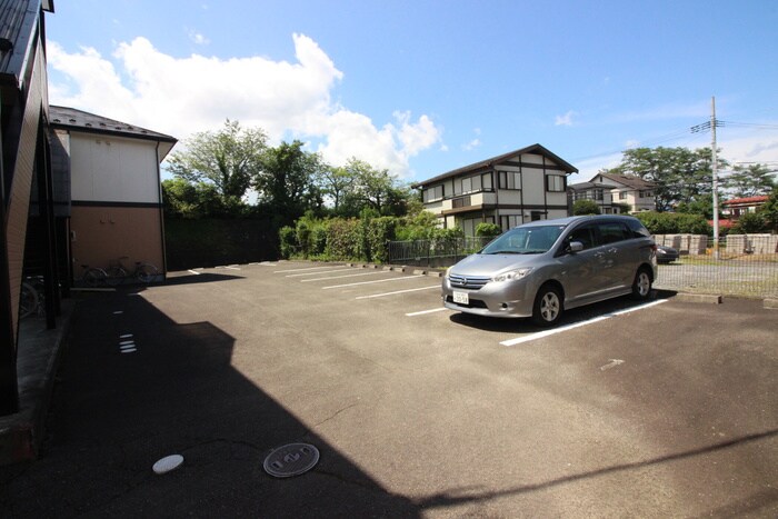 駐車場 ヒルメゾン壱番館