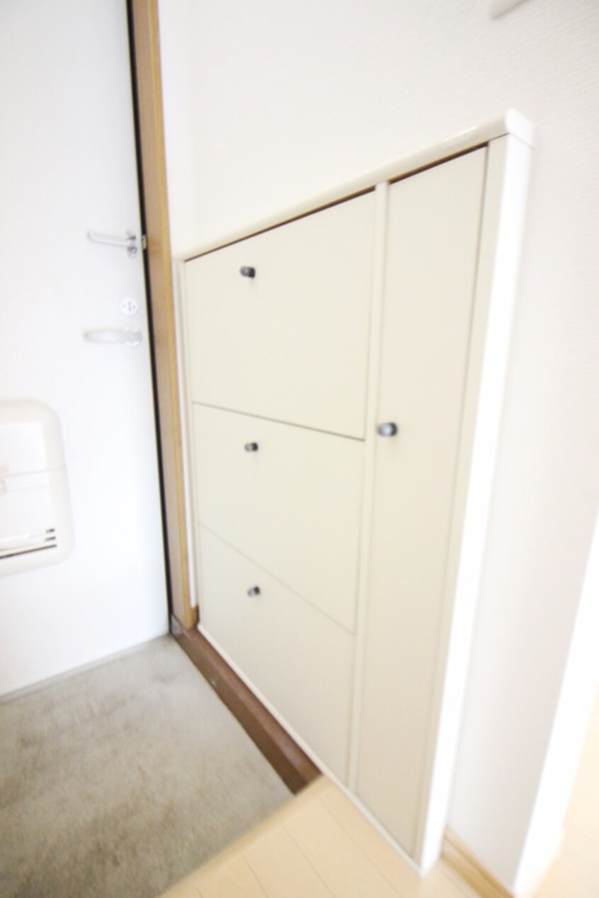 靴箱 ヒルメゾン壱番館