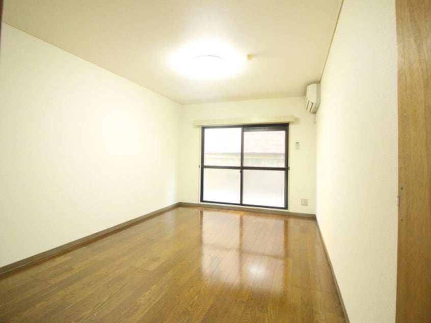 居室 メゾン萩野町