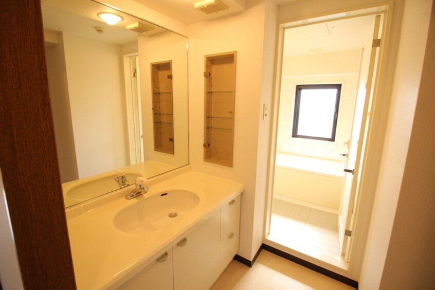 洗面 フォルス八幡