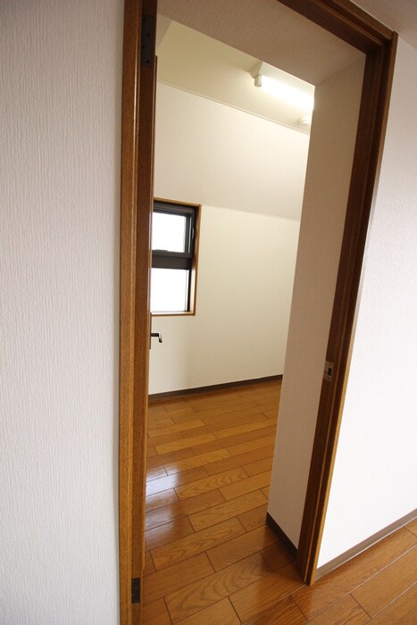 収納 フォルス八幡