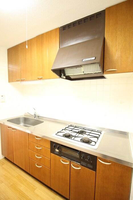 キッチン フォルス八幡