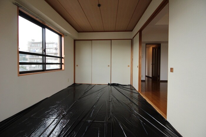 居室 フォルス八幡