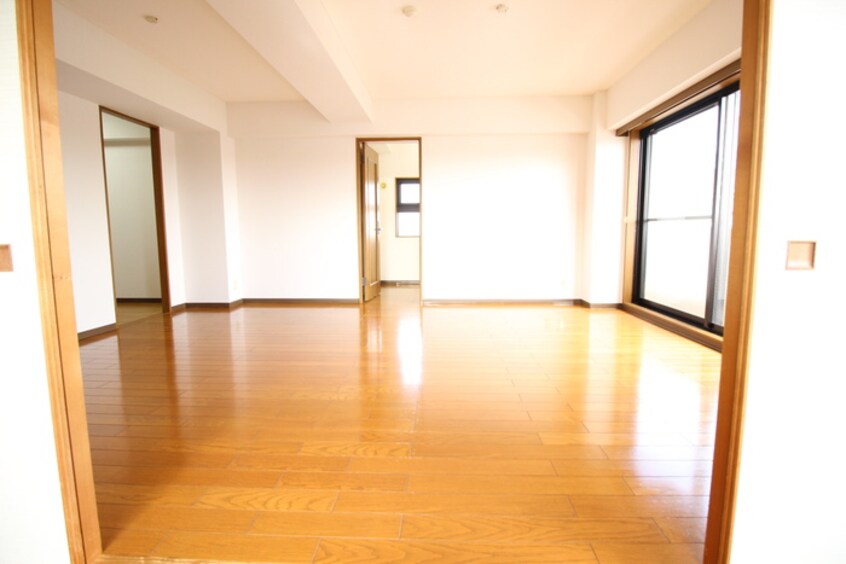 居室 フォルス八幡