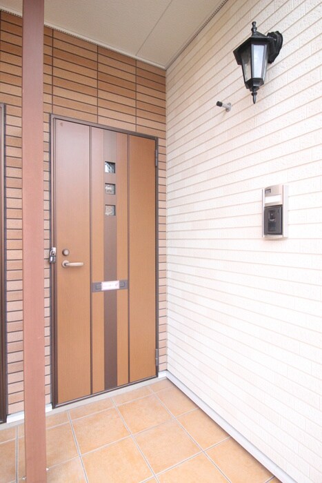 玄関 ダンデライオン弐番館