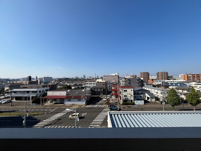 室内からの展望 レキシントン・スクエア萩野町