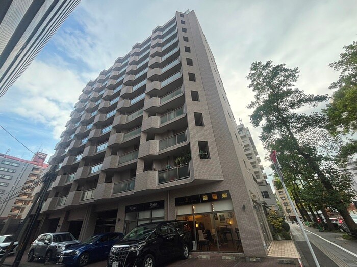 外観写真 カルロ北目