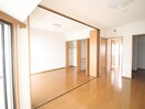 居室 カルロ北目