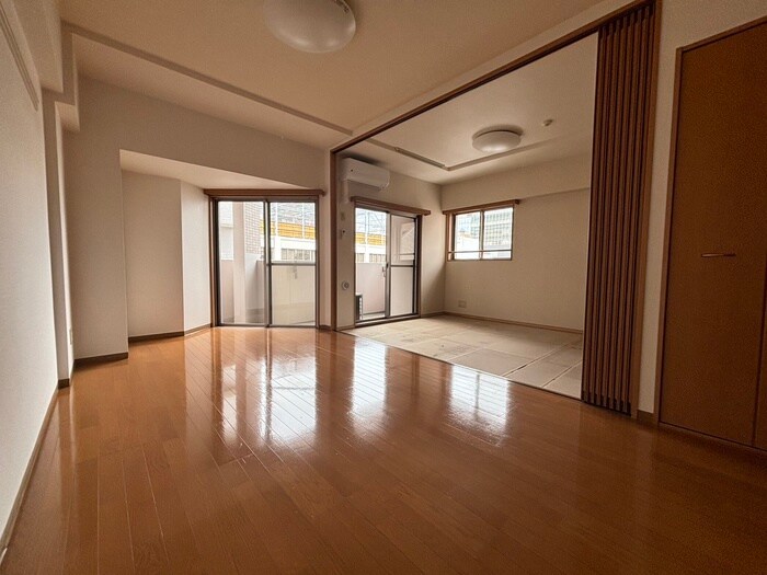 居室 カルロ北目