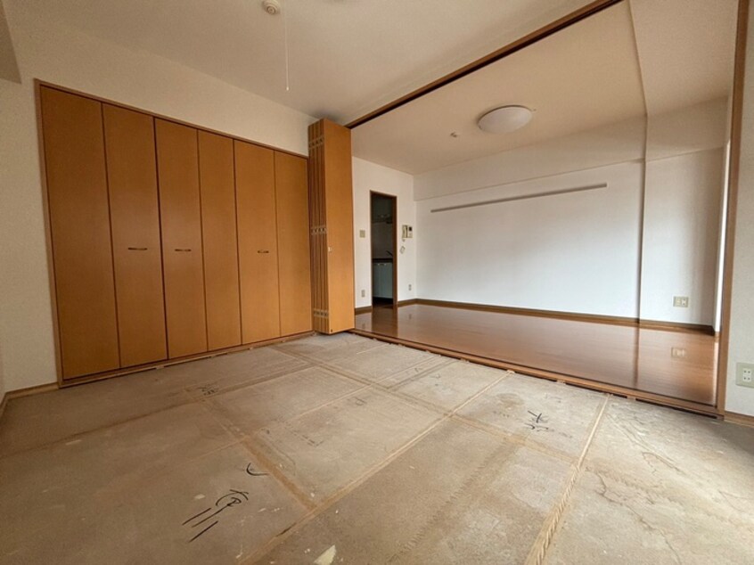 居室 カルロ北目