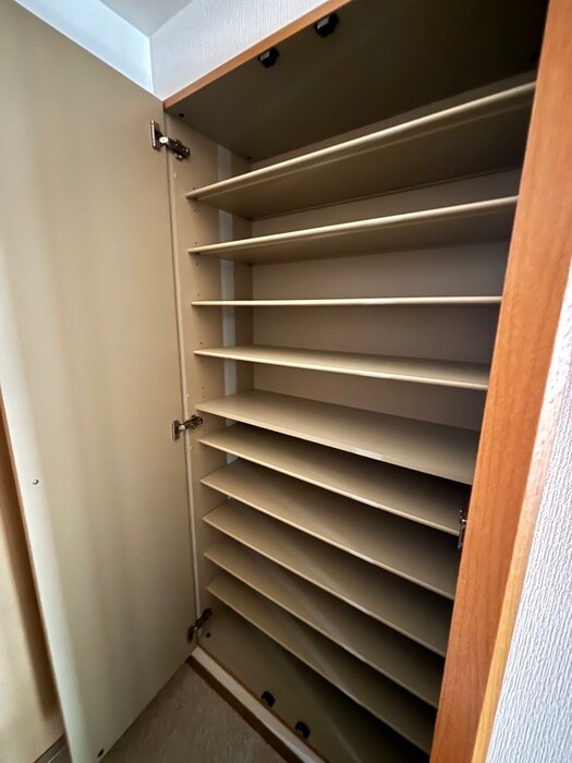 靴箱 カルロ北目