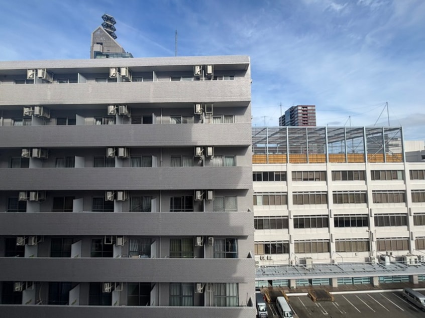 室内からの展望 カルロ北目