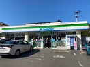 ファミリーマート新寺４丁目店(コンビニ)まで837m Ｙ´Ｓ　ＨＩＬＬＳ