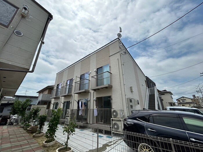 外観写真 ポミエ・アクロス