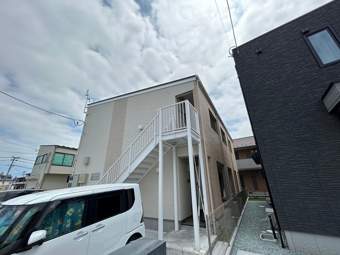 外観写真 ポミエ・アクロス