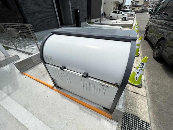 建物設備 ポミエ・アクロス