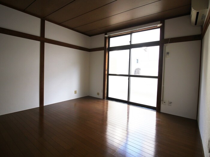 居室 コ－ポ東勝山