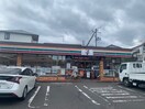 セブンイレブン　仙台荒巻神明店(コンビニ)まで800m サニープレイス山手町Ⅱ