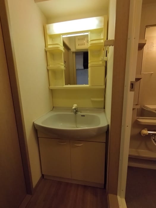 洗面 サンクレスト泉中央