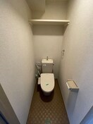 トイレ サンクレスト泉中央