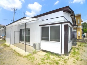 本町貸家５号室