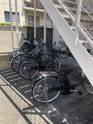 駐輪場 セラヴィ高松