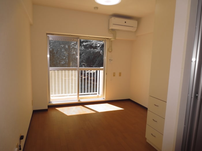 居室 ベルシティ泉水