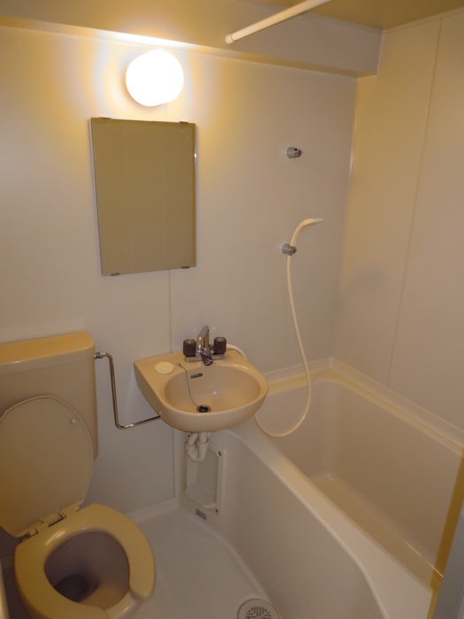 バス／シャワールーム等 ベルシティ泉水